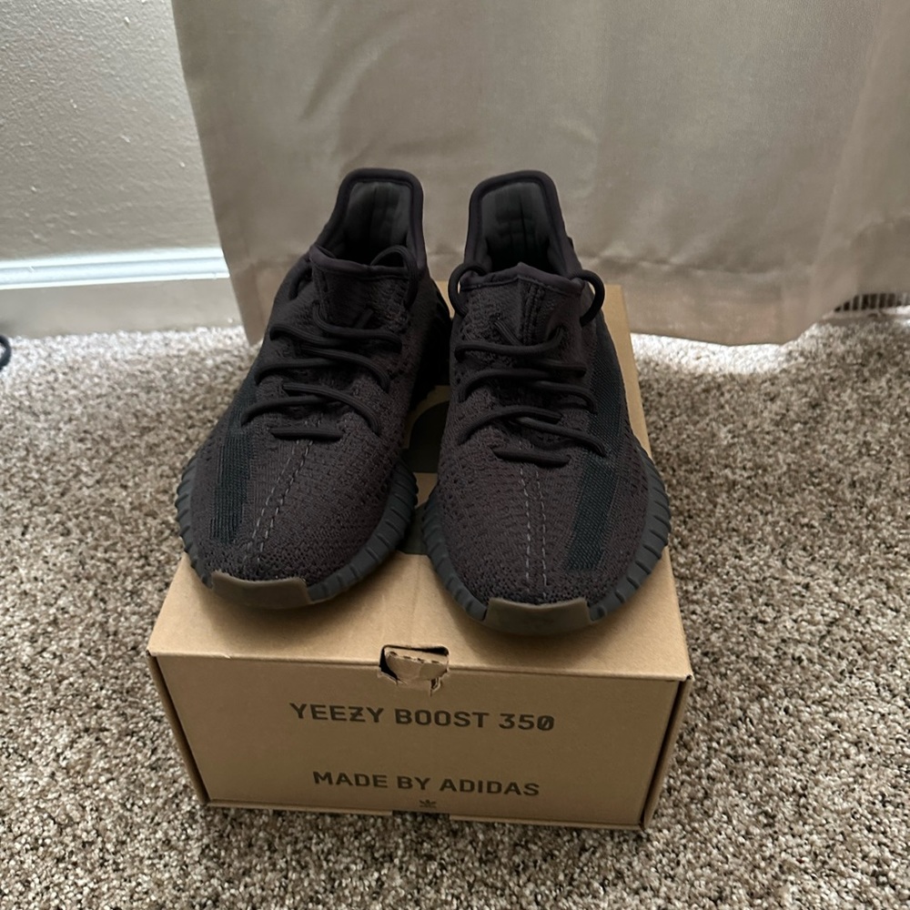 Yeezy 350 size 6.5